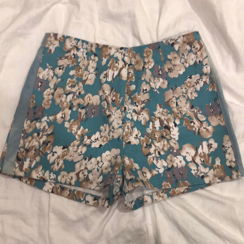Floral, High-Waisted Shorts